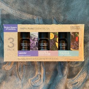 3 pck essential oils for diffusers :)